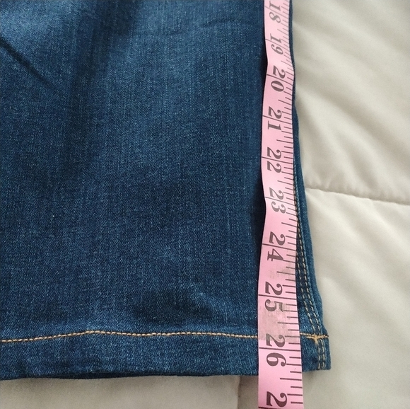 Chico's the So Lifting Slim Leg Dark Wash Jeans 2.5 - Picture 10 of 10